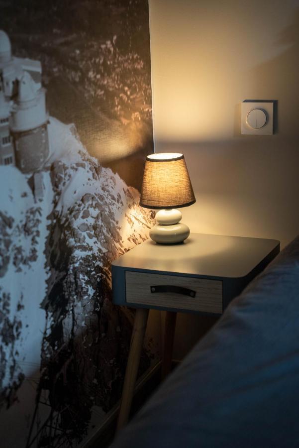 Chambre Pic Du Midi Appartement Only Adults กอมปอง ภายนอก รูปภาพ