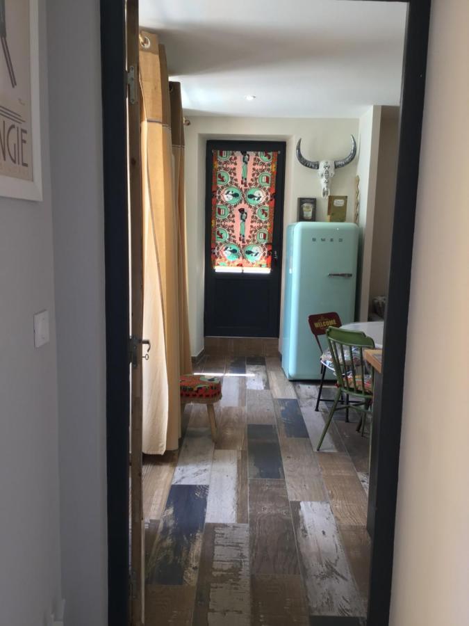 Chambre Pic Du Midi Appartement Only Adults กอมปอง ภายนอก รูปภาพ